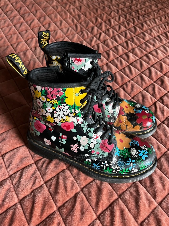 Dr. Martens Other - Dr Martens Girls floral print 1460 boots